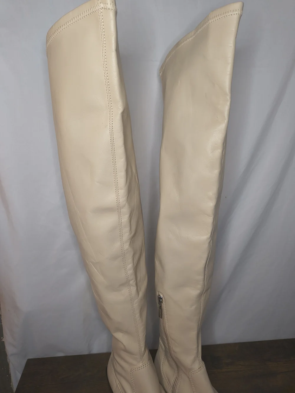 Schutz Guily Up Over the Knee Boot Color EGGSHELL Square toe Size 8